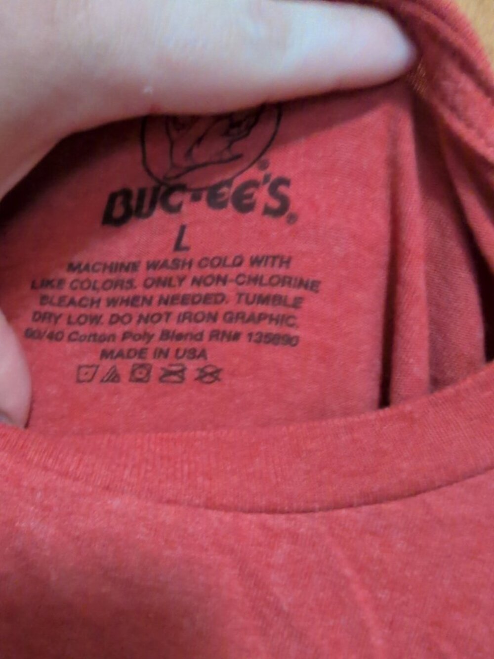 Buc-ees Shirt Mens L Brown Short Sleeve Graphic Tee Crossville Tennessee - Picture 2 of 6